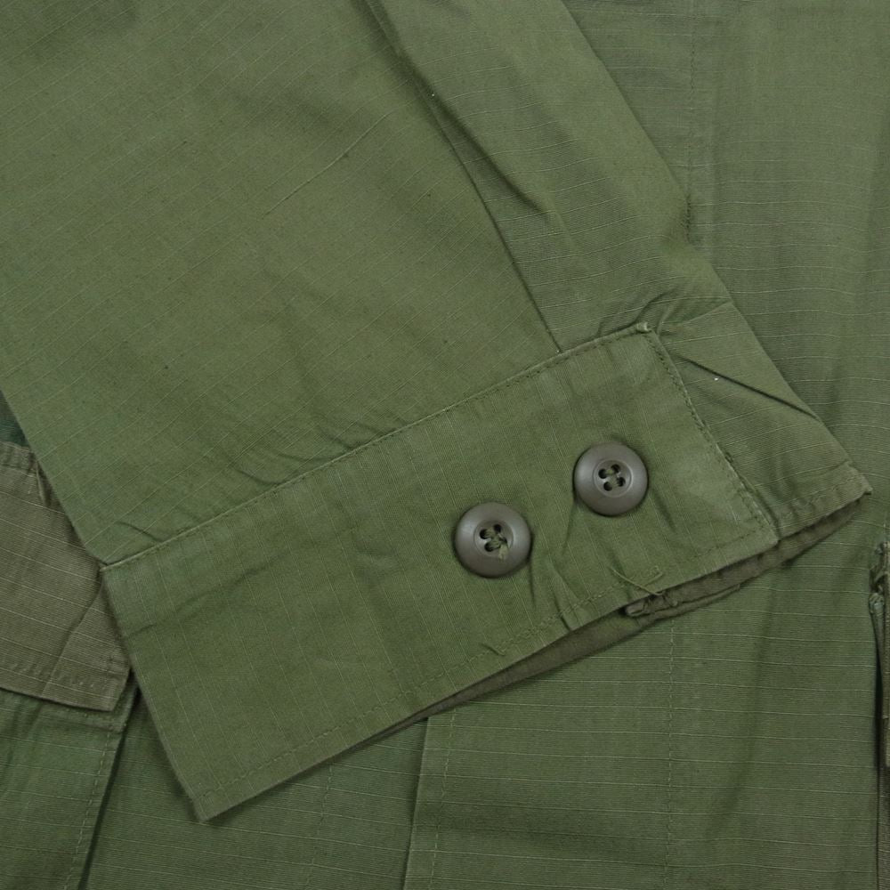 米軍 米軍実物 ヴィンテージ ジャングル ファティーグ 長袖 シャツ ジャケット ワッペン付 カーキ系 M【中古】