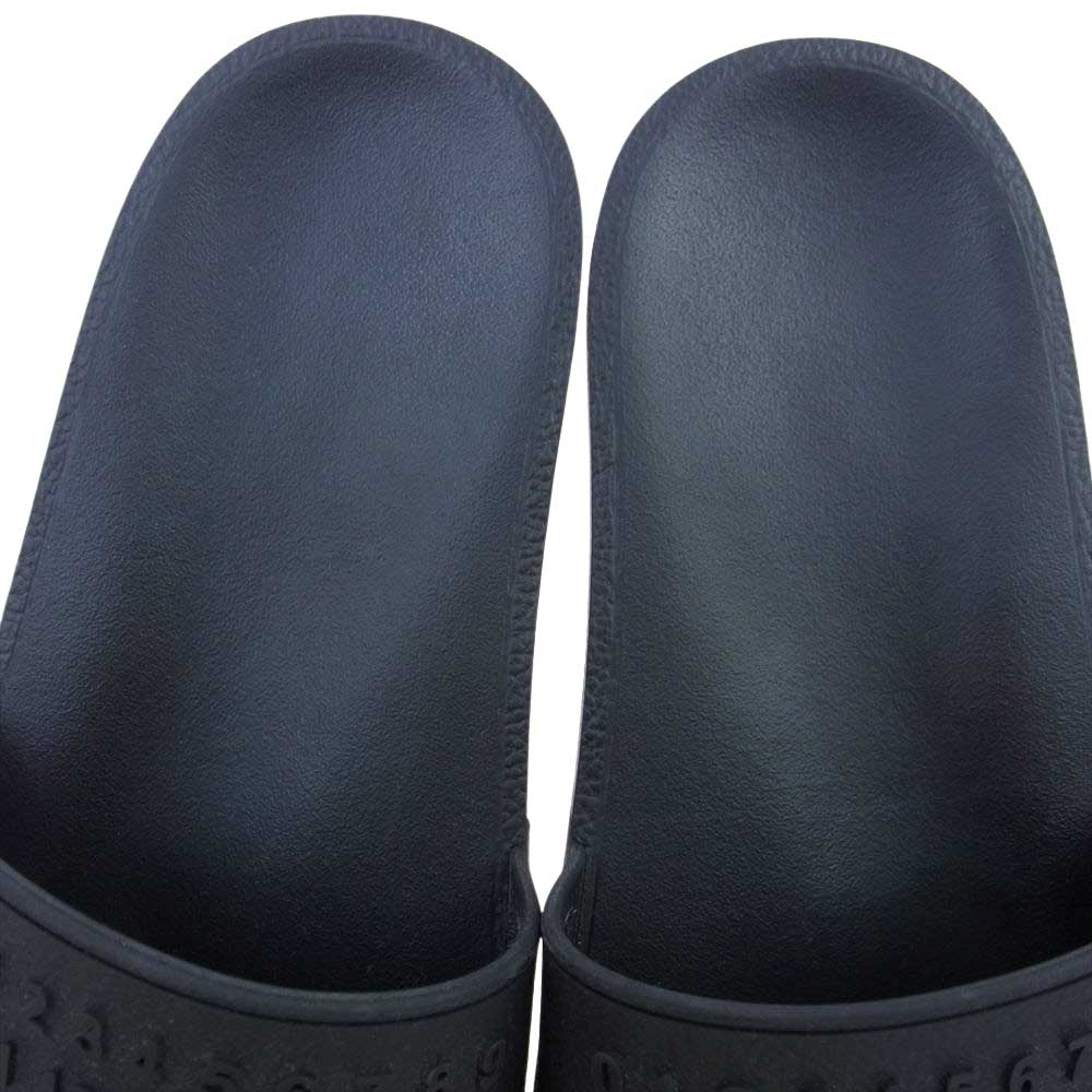 MAISON MARGIELA メゾンマルジェラ 21SS S57WX0075 P4027 22ライン TABI 足袋 タビ カレンダーロゴ スライド サンダル  ブラック系 EUR42（27cm相当）【中古】