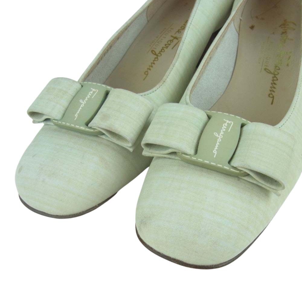 Salvatore Ferragamo サルヴァトーレフェラガモ CL 01135 C 46 7 B パンプス ヒール ライトグリーン系 46【中古】