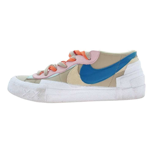 NIKE ナイキ DM7901-200 × KAWS カウズ × sacai サカイ Blazer Low ブレーザー ロー スニーカー  27.5cm【中古】