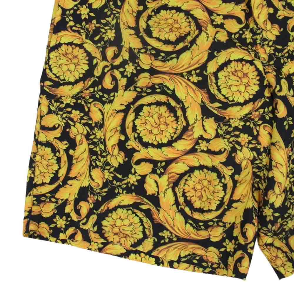 VERSACE ヴェルサーチ ABU05021 バロッコ スイム ショート パンツ 水着 ブラック系 イエロー系 5【美品】【中古】