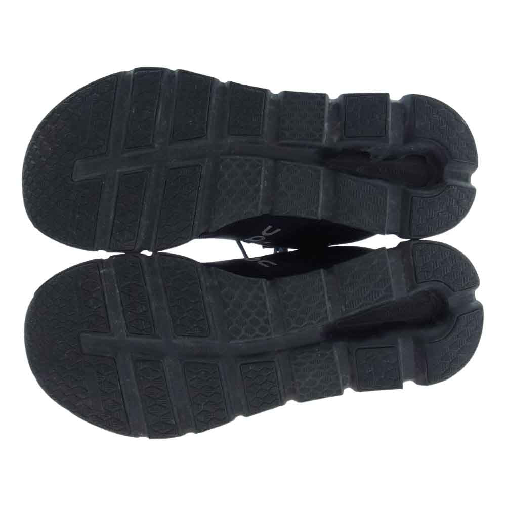 オン 52.98639 Cloudrunner Waterproof クラウドランナー ウォータープルーフ ブラック系 27.5【中古】