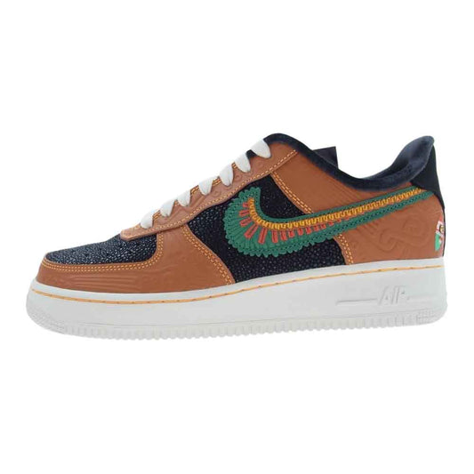 NIKE ナイキ DO2157-816 AIR FORCE 1 07 LX SIEMPRE FAMILIA エアフォース1 リュクス ローカット スニーカー 25cm【新古品】【未使用】【中古】