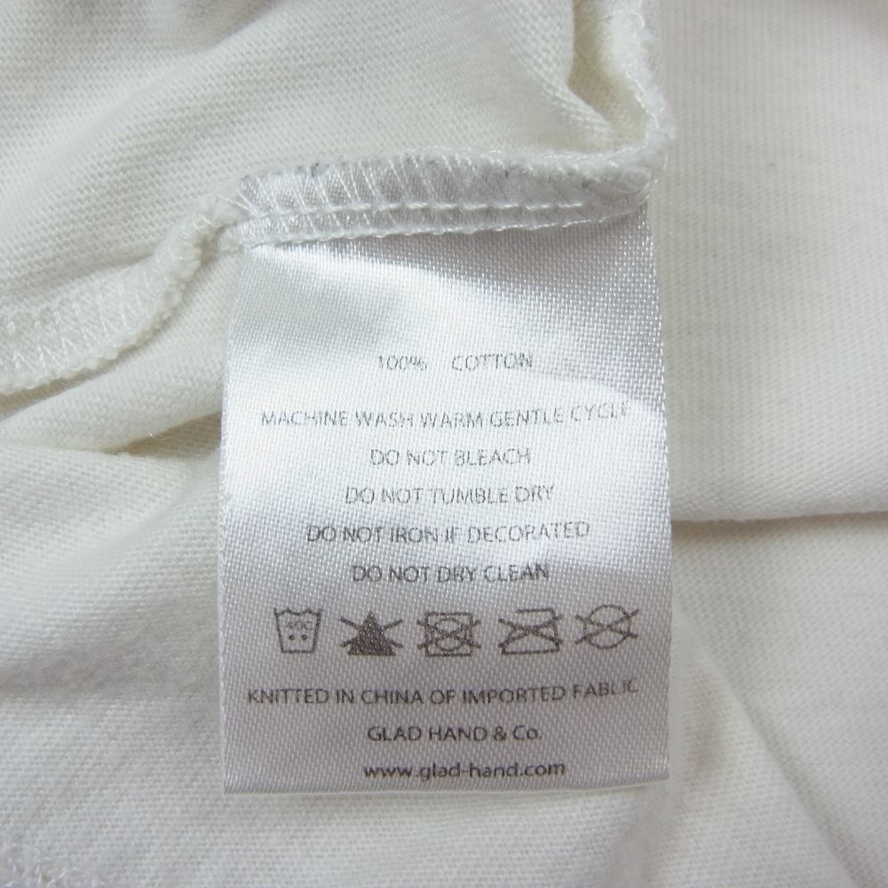 GLADHAND & Co. グラッドハンド ISETAN 伊勢丹限定 CLUTCH MAGAZINE シェイクハンド ポケット プリント Tシャツ 半袖 ホワイト ホワイト系 XL【中古】