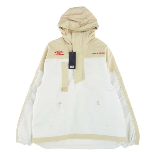 Supreme シュプリーム 23SS × Umbro Hooded Anorak アンブロ フーディー アノラック ナイロン ジャケット M オフホワイト系 USA:M【新古品】【未使用】【中古】