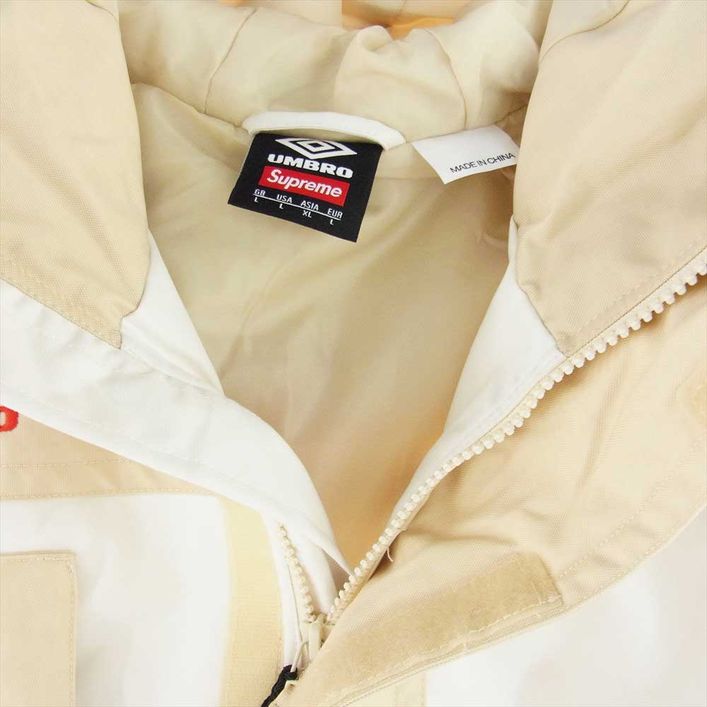 Supreme シュプリーム 23SS × Umbro Hooded Anorak アンブロ フーディー アノラック ナイロン ジャケット L オフホワイト系 USA:L【新古品】【未使用】【中古】