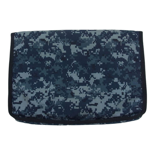 BRIEFING ブリーフィング クラッチ セカンド バッグ 迷彩 デジタルカモ ブラック系【中古】