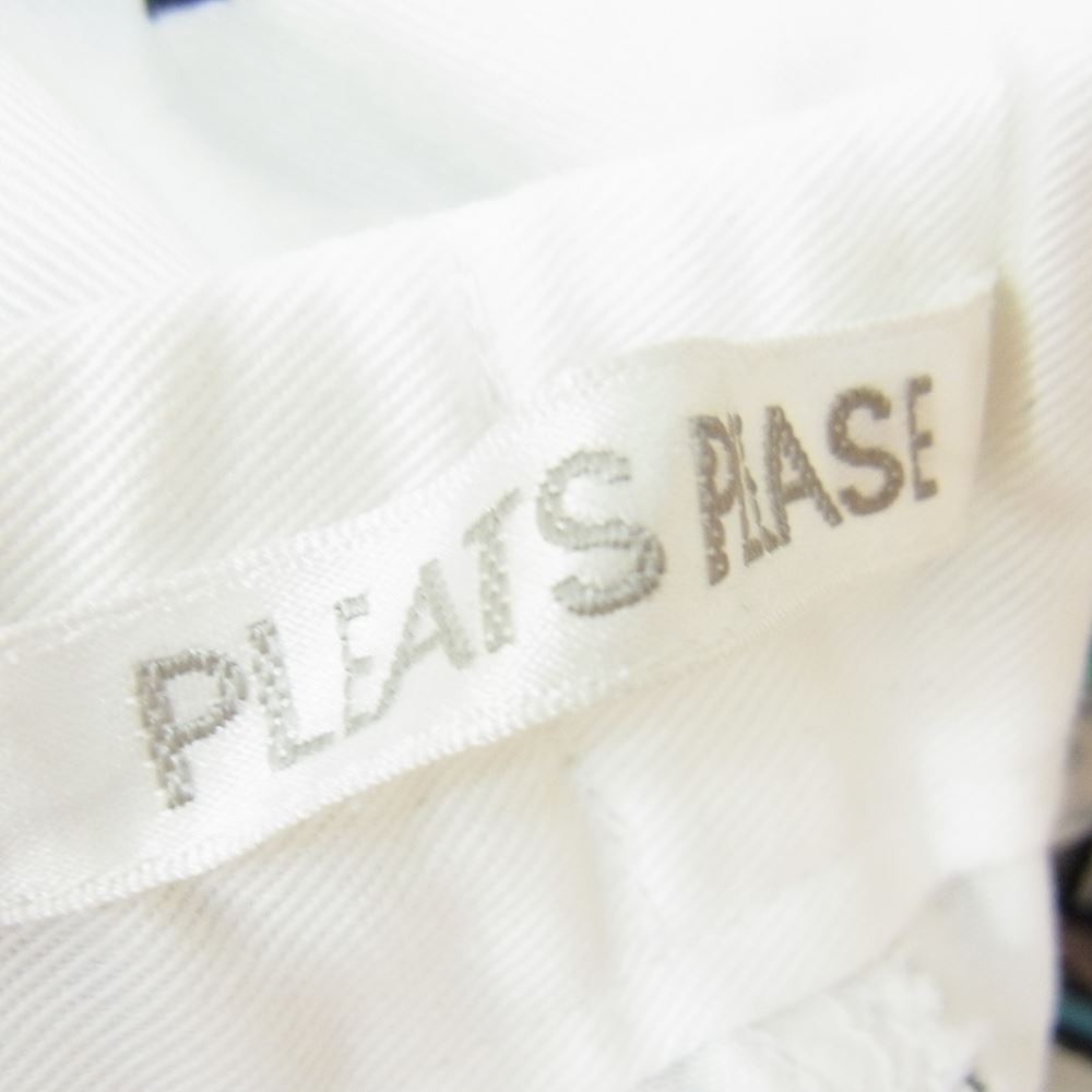 PLEATS PLEASE プリーツプリーズ イッセイミヤケ PP22-ZF852 総柄 サルエル クロップドパンツ ホワイト系 4【中古】