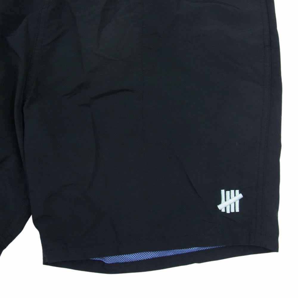 UNDEFEATED アンディフィーテッド スイム ショーツ ハーフ パンツ ブラック系 L【中古】