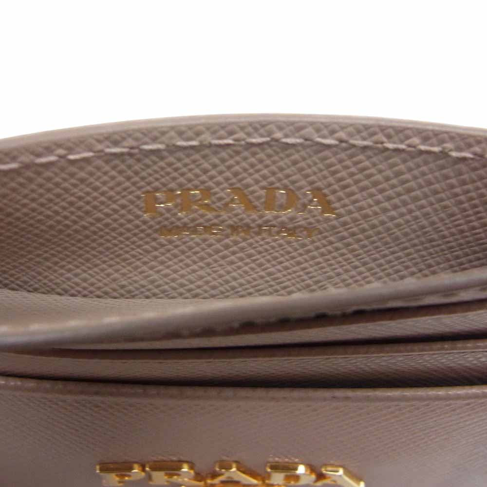 PRADA プラダ ロゴ カードケース 名刺入れ ベージュ系【中古】