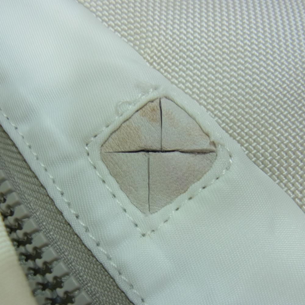 VISVIM ビズビム 07AW × UNDERCOVER アンダーカバー ハラコレザー メッセンジャー ショルダー バッグ オフホワイト系【中古】