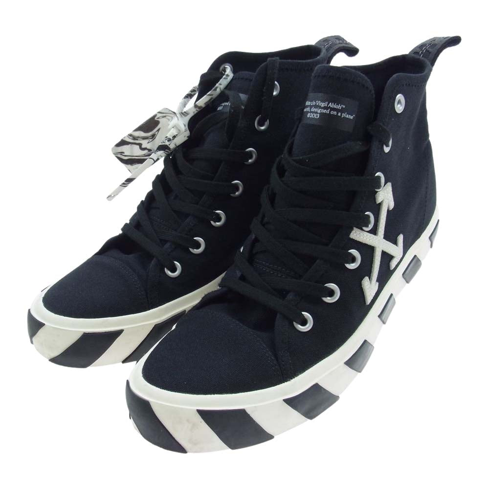 OFF-WHITE オフホワイト omia119f21fab0011001 Vulcanized Mid Top バルカナイズ ミッド スニーカー ブラック系 ホワイト系 44【中古】