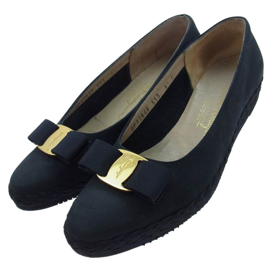 Salvatore Ferragamo サルヴァトーレフェラガモ ヴァラ リボン パンプス ブラック系 6.5【中古】