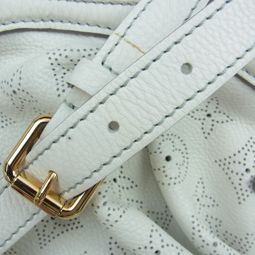 LOUIS VUITTON ルイ・ヴィトン M95973 マヒナ モノグラム パンチング ショルダーバッグ ホワイト系【中古】