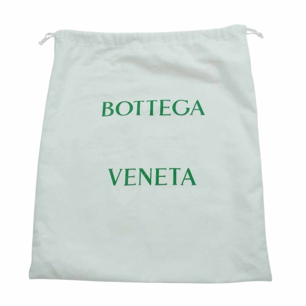 BOTTEGAVENETA ボッテガヴェネタ パデッド カセット レザー ショルダー バッグ ライトグリーン系【美品】【中古】