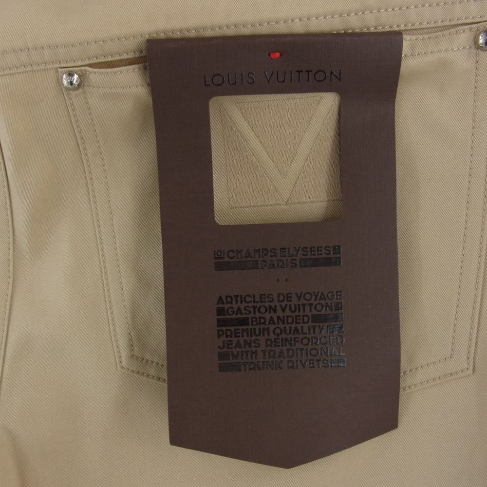 LOUIS VUITTON ルイ・ヴィトン RM141Q H5ID08BWK V刺繍 レザータグ チノ パンツ ベージュ系 USA 34【新古品】【未使用】【中古】