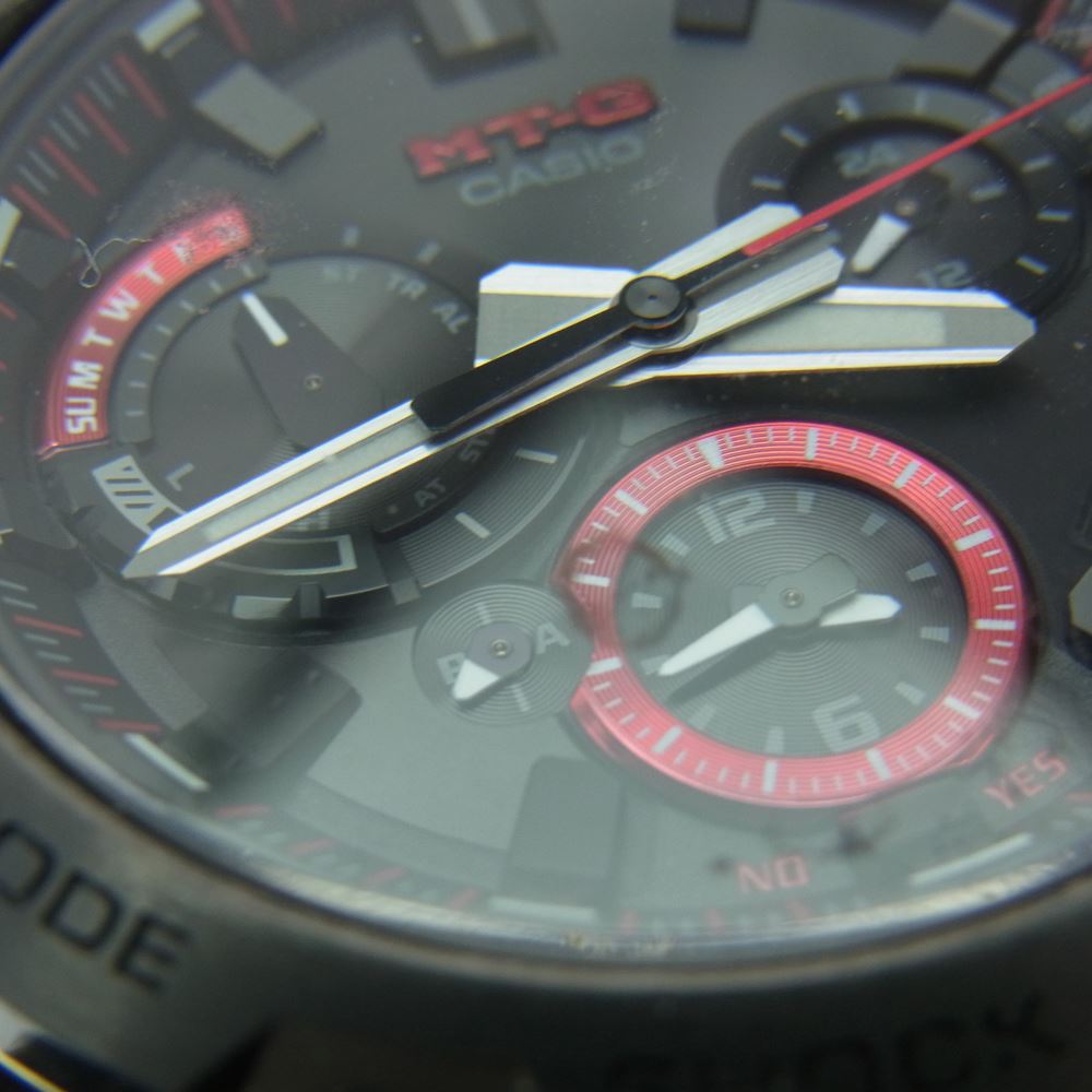 CASIO G-SHOCK カシオ ジーショック MTG-B3000BD-1AJF MT-G Bluetooth搭載 電波ソーラー レッド レイヤーコンポジットバンド 腕時計 リストウォッチ ブラック系【中古】