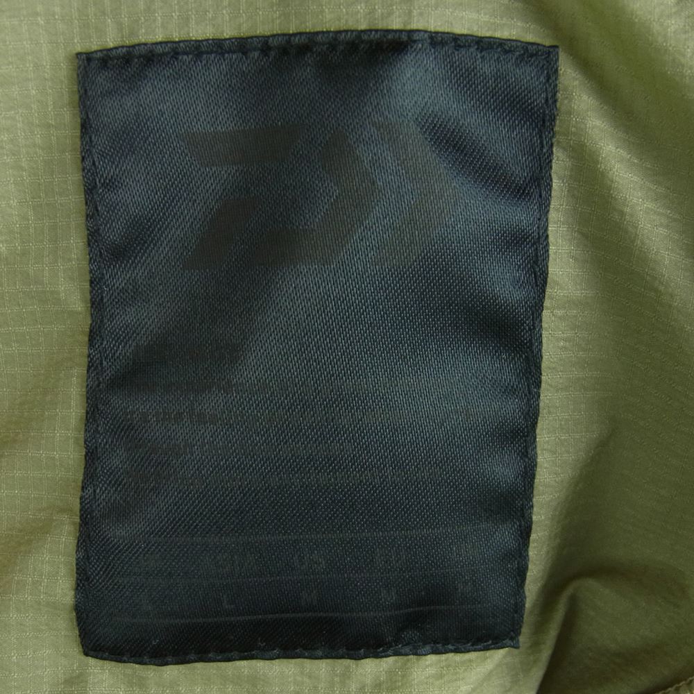 ダイワピア BJ-22022W TECH REVERSIBLE PULLOVER PUFF JACKE リバーシブル プルオーバー ジャケット カーキ系 L【中古】