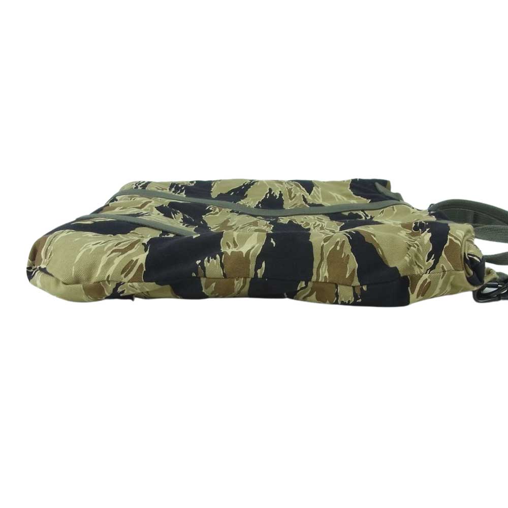 The REAL McCOY'S ザリアルマッコイズ タイガーカモ ヘルメット バッグ ショルダー ミリタリー カーキ系 ブラック系【中古】