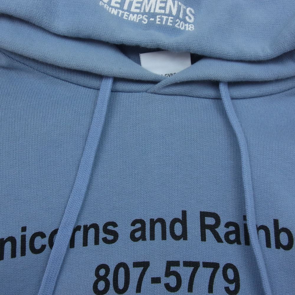 VETEMENTS ヴェトモン 18SS WSS18TR28 Rainbows Unicorn Hooded バック プリント ユニコーン パーカー ブルー系 XS【中古】