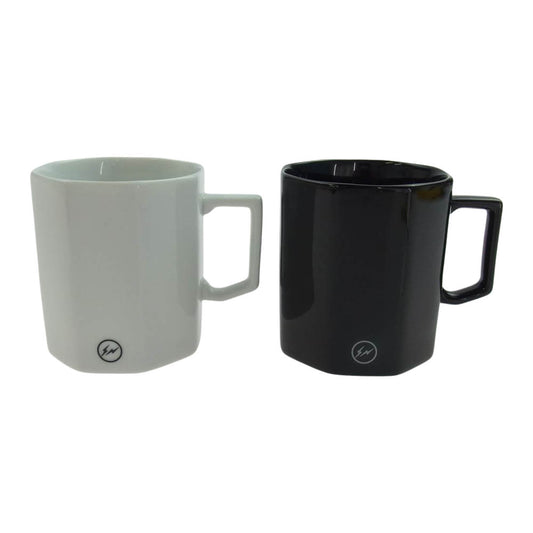 FRAGMENT DESIGN フラグメントデザイン × STARBUCKS スターバックス オクタゴナルマグ マグカップ 2個セット ペア ホワイト系 ブラック系【極上美品】【中古】
