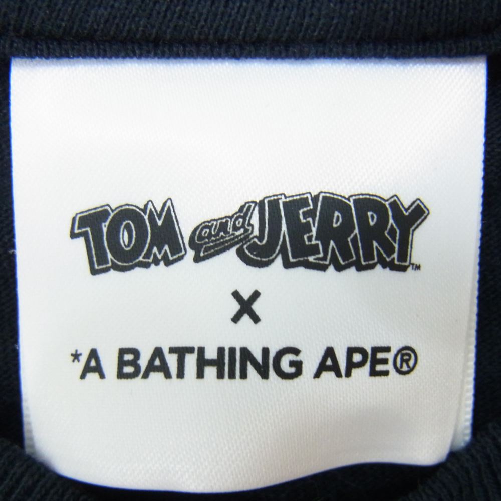 A BATHING APE アベイシングエイプ TOM AND JERRY トムとジェリー FOOTPRINTS L/S TEE プリント 長袖 Tシャツ ブラック系 S【中古】