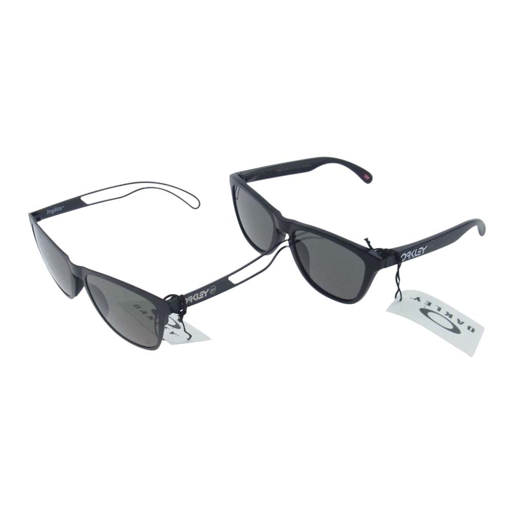 FRAGMENT DESIGN フラグメントデザイン 0OO6044 x OAKLEY Frogskins TI Set オークリー フロッグスキン バンドル 2本 セット  ブラック系【極上美品】【中古】