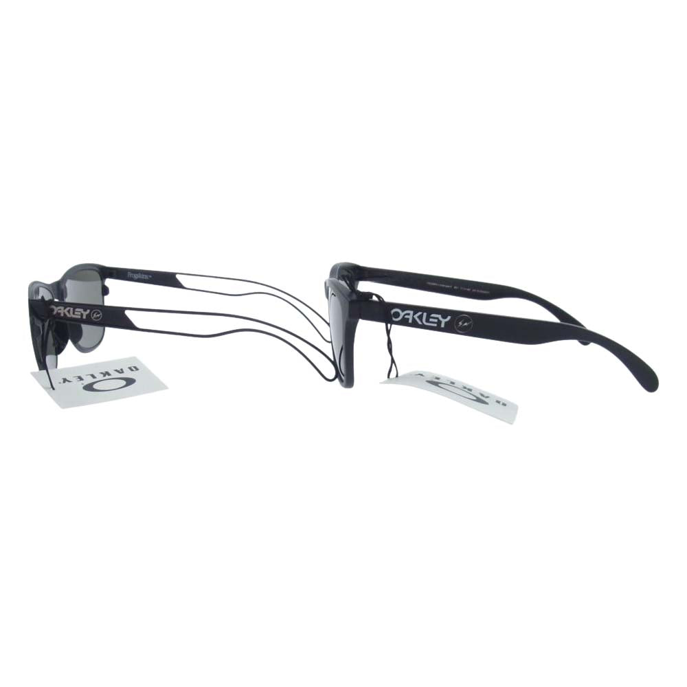 FRAGMENT DESIGN フラグメントデザイン 0OO6044 x OAKLEY Frogskins TI Set オークリー フロッグスキン バンドル 2本 セット  ブラック系【極上美品】【中古】