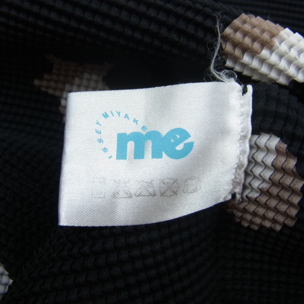 ISSEY MIYAKE イッセイミヤケ MI11ER352 me ミー ボックスプリーツ加工 ドット スター ノースリーブ カットソー ブラック系【中古】