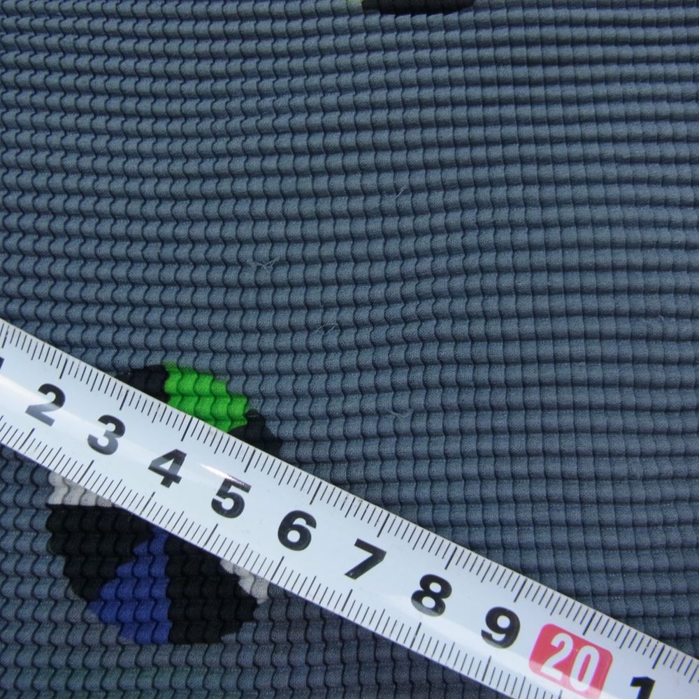 ISSEY MIYAKE イッセイミヤケ MI21FK356 me ミー ボックスプリーツ加工 総柄 カットソー グレー系【中古】