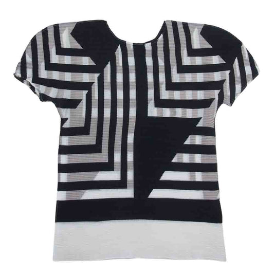 ISSEY MIYAKE イッセイミヤケ MI01FK876 me ミー ボックスプリーツ加工 幾何学模様 半袖カットソー ブラック系 ホワイト系 マルチカラー系【中古】