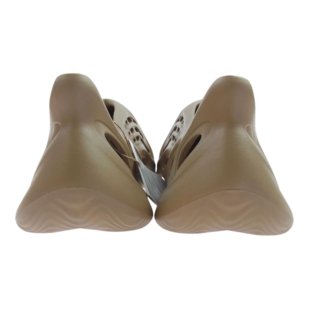 adidas アディダス GV6842 YEEZY Foam Runner Clay Taupe イージー フォームランナー クレイトープ サンダル ライトブラウン系 30.5cm【新古品】【未使用】【中古】