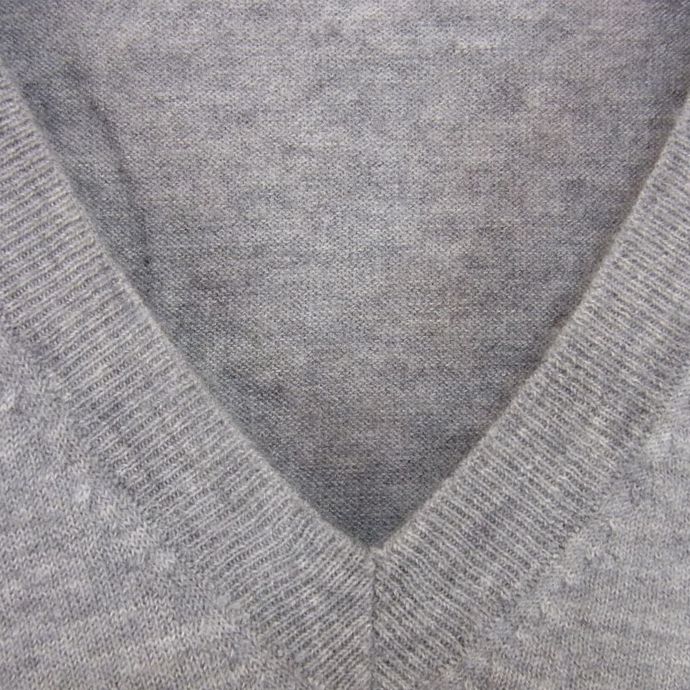 Lucien Pellat-Finet ルシアンペラフィネ 国内正規品 カシミヤ100％ カシミア レインボー スカル刺繍 ボーダー Vネック ニット セーター グレー×ピンク グレー系 ピンク系【中古】