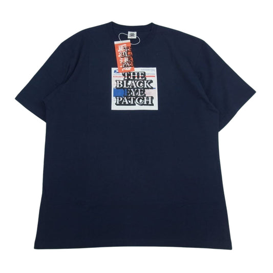 ブラックアイパッチ 22SS BEPSS22EI42 PRIORITY LABEL TEE ロゴラベル プリント 半袖 Tシャツ ネイビー系 XL【美品】【中古】