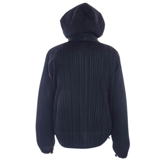 PLEATS PLEASE プリーツプリーズ イッセイミヤケ プリーツ加工 フード着脱可能 ダウンジャケット ブラック系 サイズ表記無【中古】