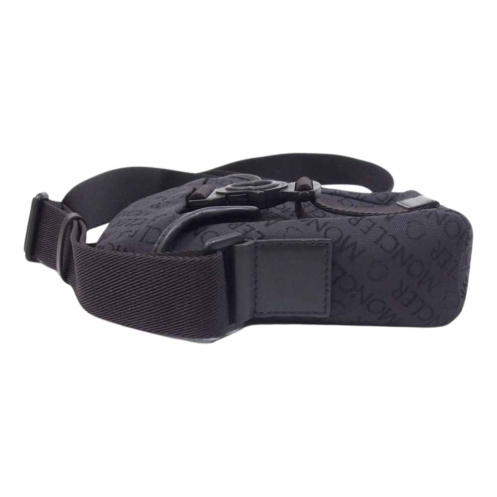 MONCLER モンクレール H209A6B00002 M2424 スプレッド クロスボディロゴ入り キャンバス フラップ ショルダーバッグ ブラック系【中古】