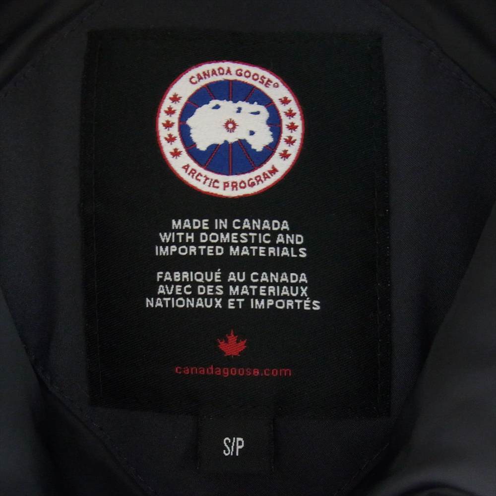 CANADA GOOSE カナダグース 2301JM サザビータグ RUSSELL PARKA ラッセル パーカ ロゴワッペン フーディー ダウン ジャケット ダークネイビー系 S【中古】