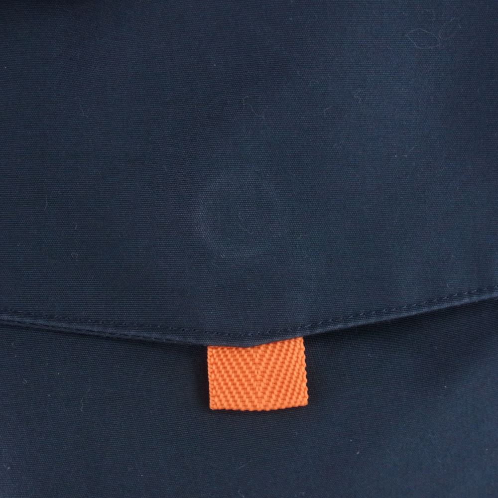 コンフィアウトドアガーメント 止水ジップ ダウン ジャケット ダークネイビー系 L【中古】