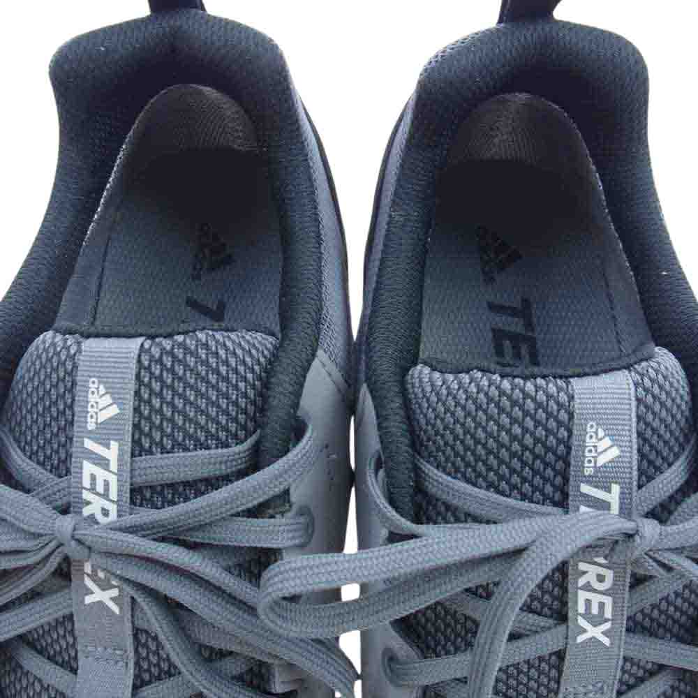adidas アディダス G26407 TERREX TRACEROCKER GORE TEX テレックストレースロッカー トレイルランニング スニーカー グレー系 28.5cm【中古】