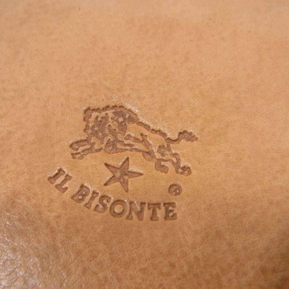 IL BISONTE イルビゾンテ ロゴ型押し フラットジップポーチ クラッチバッグ ベージュ系【中古】