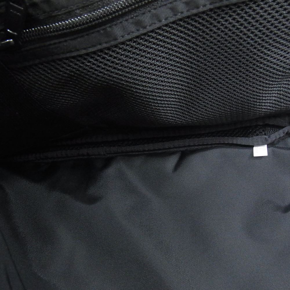 BRIEFING ブリーフィング A4 CLUTCH ナイロン クラッチ ハンド バッグ ブラック系【中古】