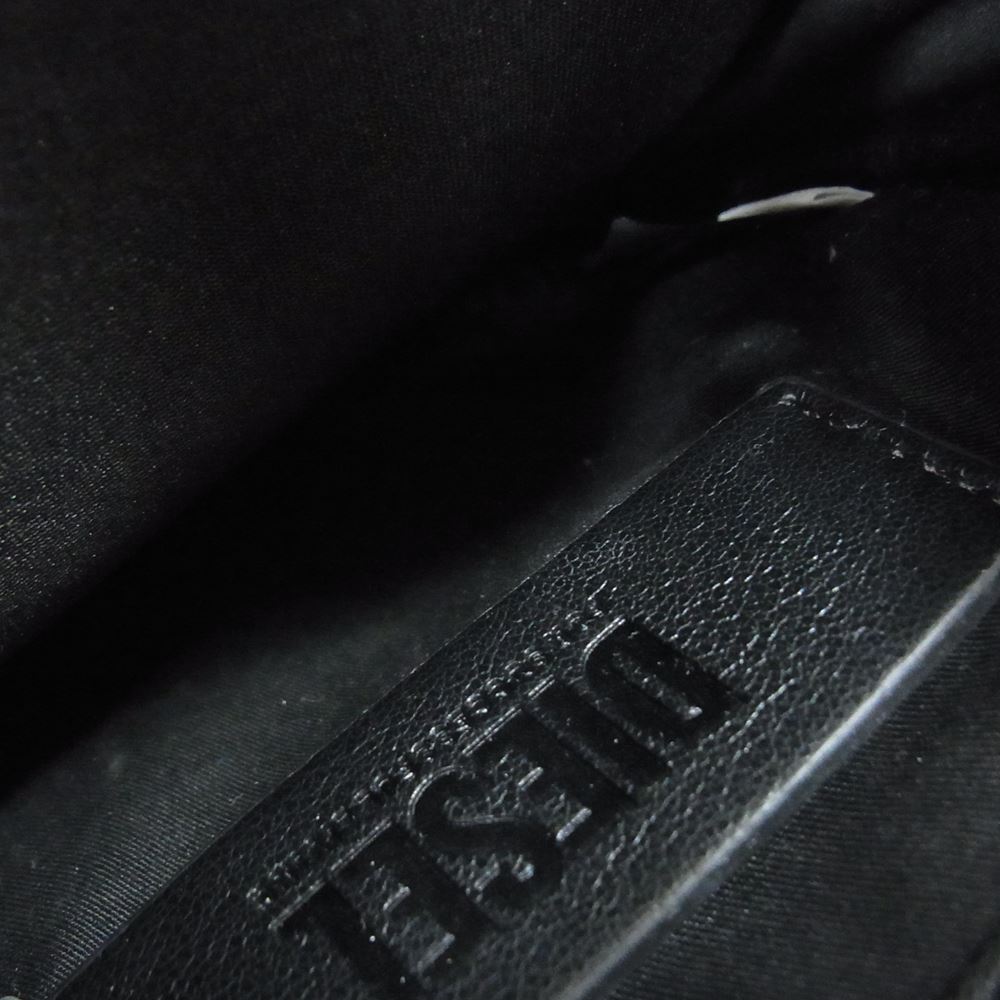 DIESEL ディーゼル メタル オーバルD ロゴ ショルダー バッグ ブラック系【中古】
