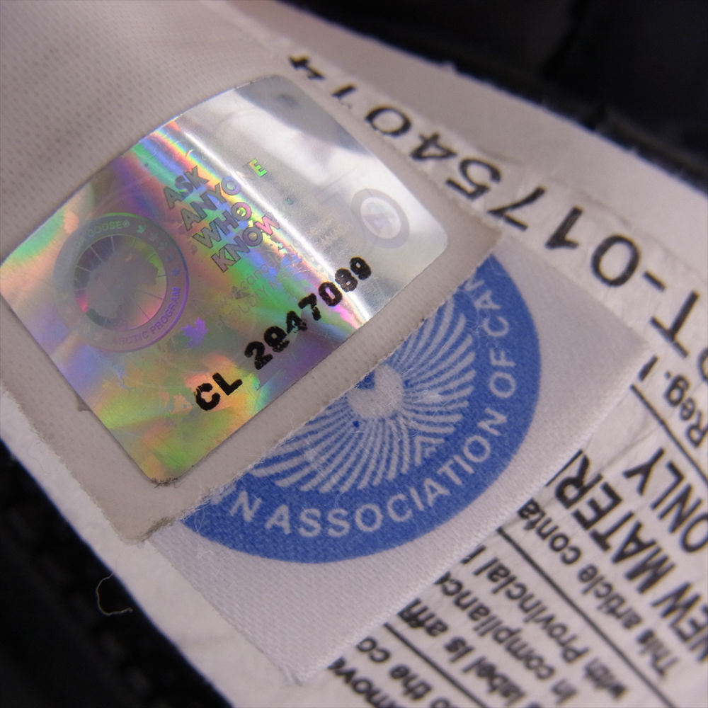 CANADA GOOSE カナダグース 3346JM 国内正規 サザビーリーグ LANGLEY ラングレー ダウンジャケット ブラック系 S【中古】