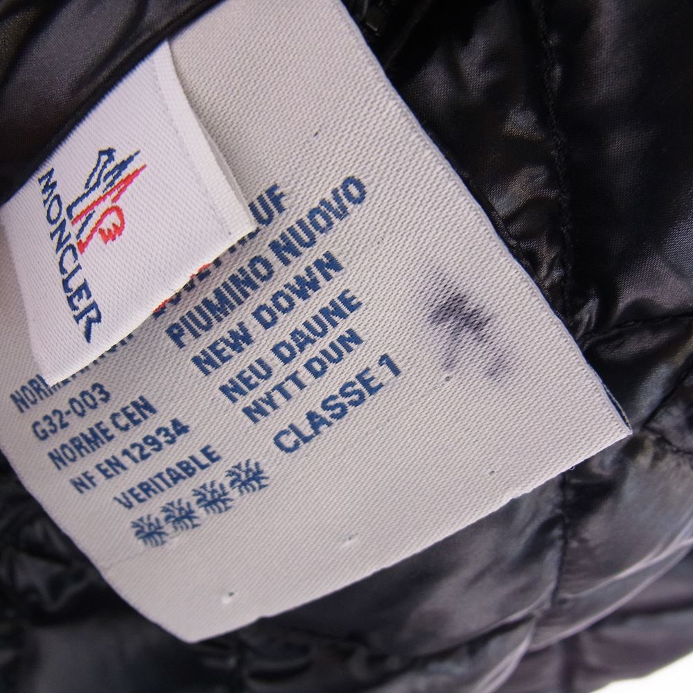 MONCLER モンクレール 920-093-49352-00 国内正規品 MONTARGIS フード付き ロゴバックルベルト付き キルティング ダウンコート ブラック系  0 【中古】