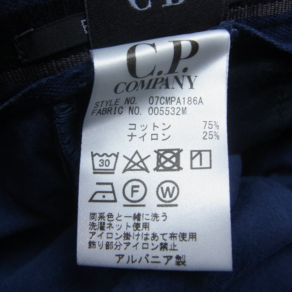 C.P.Company シーピーカンパニー 07CMPA179A 国内正規品 サイドレンズ カーゴ パンツ ネイビー系 46【中古】
