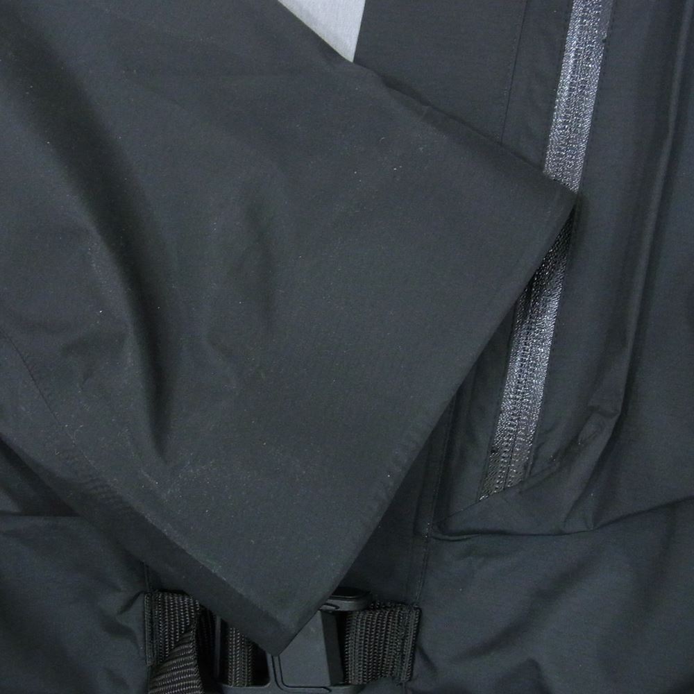 コンフィー アウトドア ガーメント CMF2202-J11C HAORI SHELL COEXIST 3レイヤー ジャケット ブラック系 M【中古】