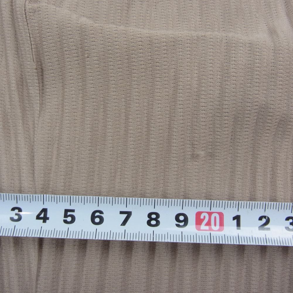 HOMME PLISSE ISSEY MIYAKE オム プリッセ イッセイミヤケ 23SS  HP31JF126 PLEATS BOTTOMS プリーツ加工 ドローストリング イージー テーパード パンツ ベージュ系 1【中古】