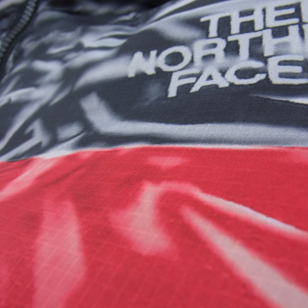 Supreme シュプリーム 23SS The North Face Trompe Loeil Printed Nuptse Jacket ノースフェイス トロンプルイユ プリント ヌプシ ジャケット レッド系 ブラック系 M【美品】【中古】