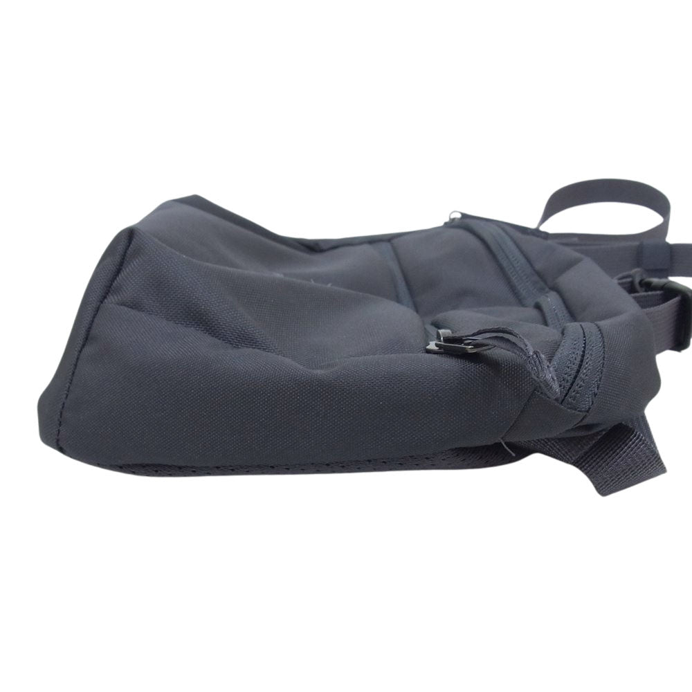 ARC'TERYX アークテリクス MANTIS 2 WAIST PACK マンティス2 ウエストバッグ ショルダーバッグ 26 GRAPHITE グレー系 ONE SIZE【美品】【中古】