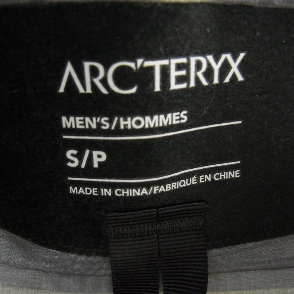 ARC'TERYX アークテリクス 28827-139194 アメアスポーツジャパンタグ ALPHA SV JACKET アルファSV ゴアテックス マウンテンパーカ ジャケット カーキ系 S【中古】
